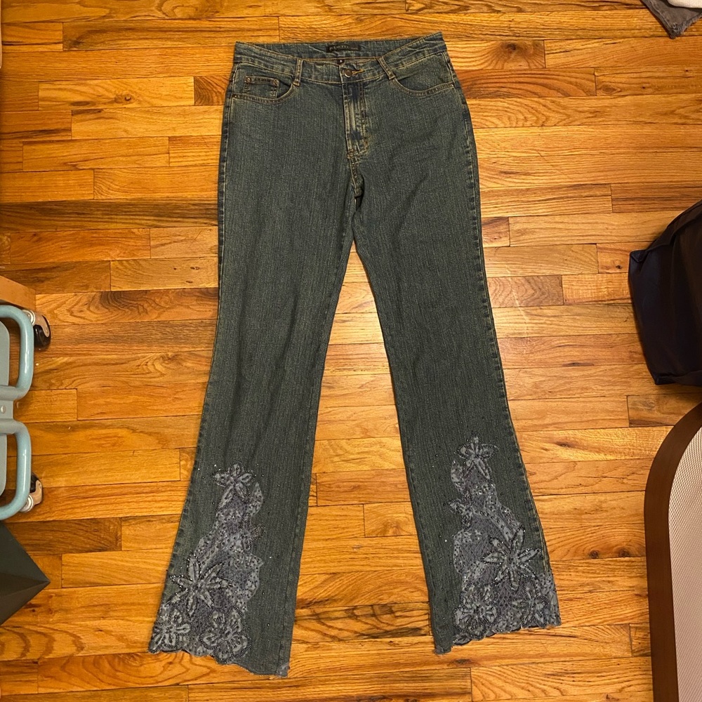 Juliette Blue Floral Embroidered Jeans